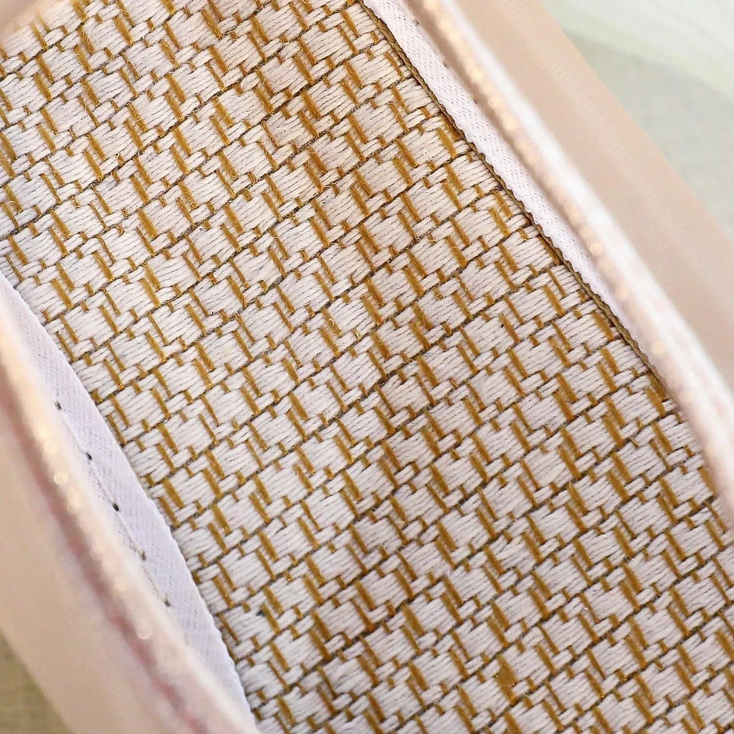 2025 Summer Breathable Mesh Floral Embroidery Shoes For Women Chinese Style Flatform Wedge Cheongsam Hanfu Shoes Lightweight Comfort Casual Ankle Strap Shoes