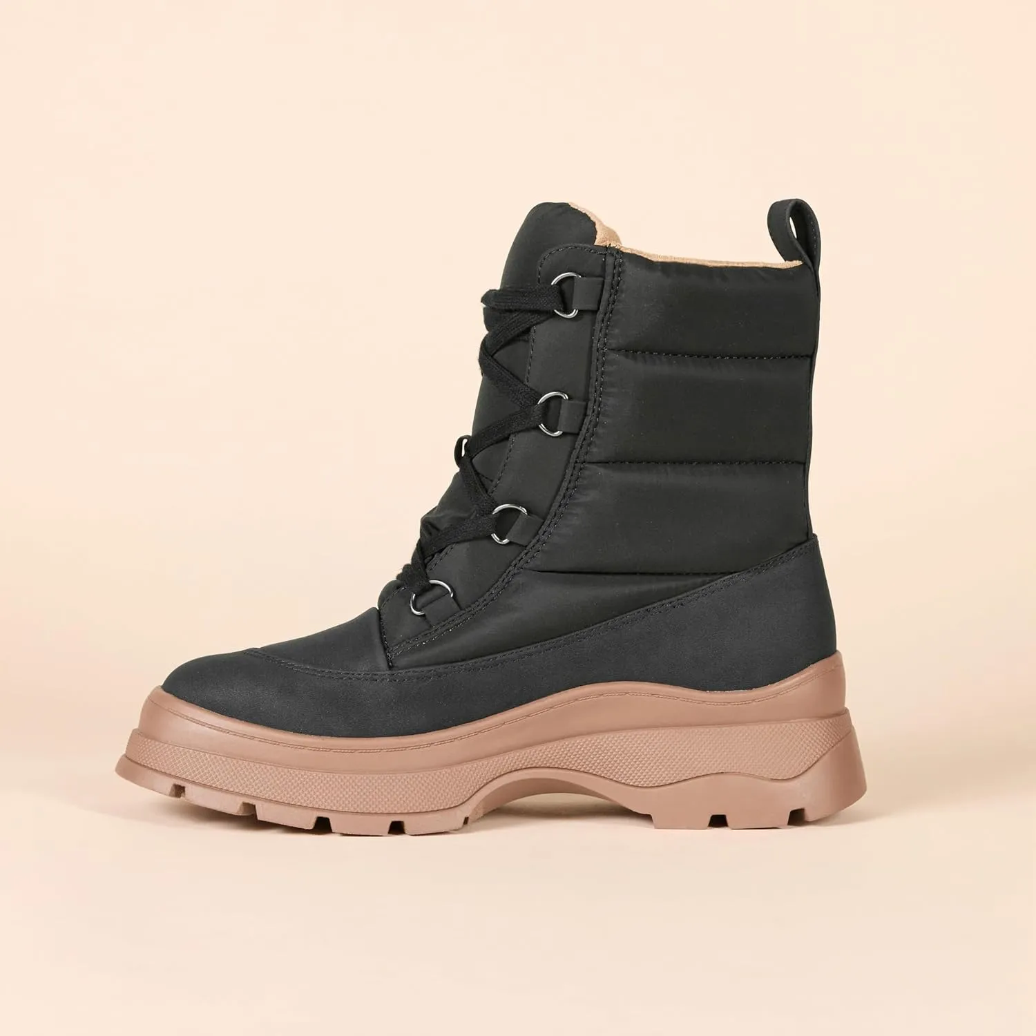 Amazon Essentials Women's Lace Up Puffer Boot