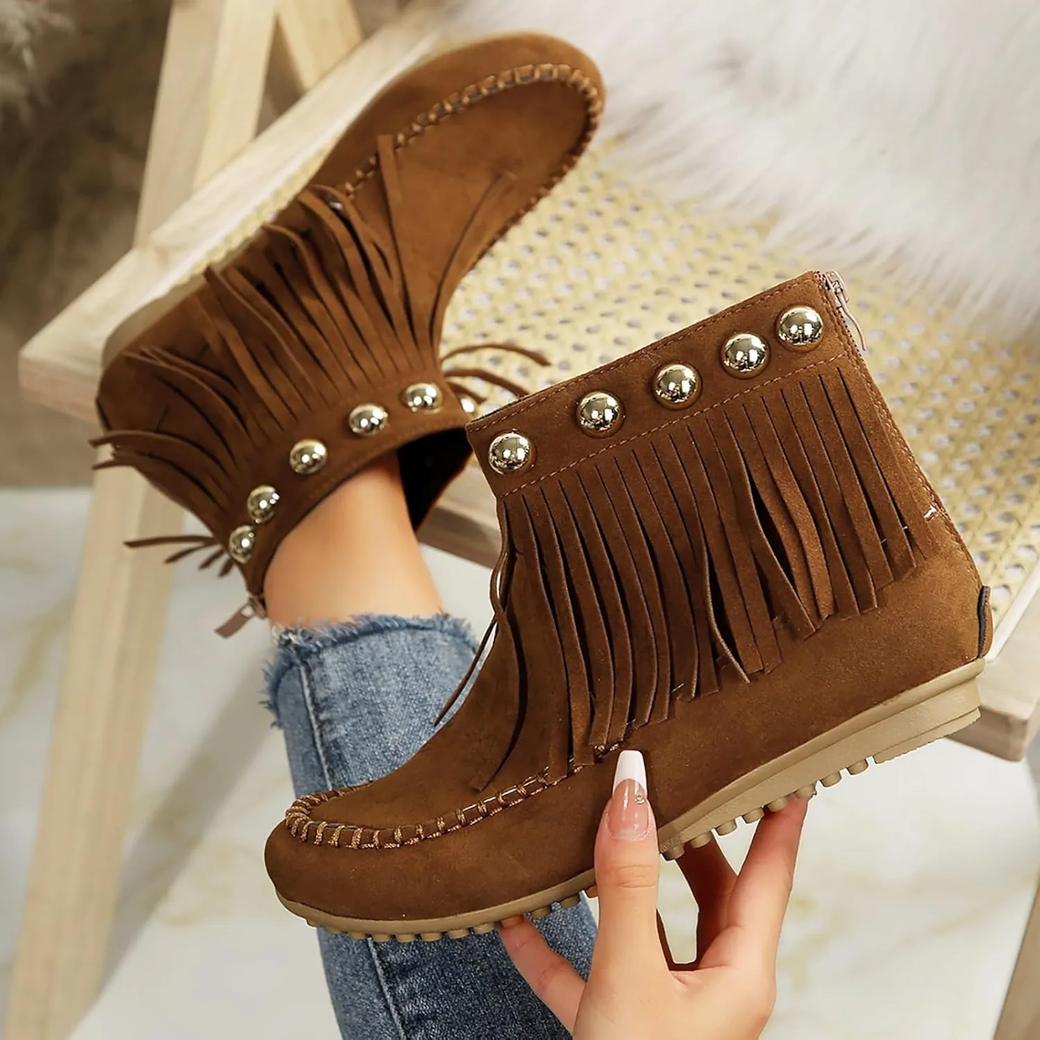 Ankle Boots for Women Low Heel Moccasins Fringe Retro Suede Leather Tassel Studded Moccasins Cozy Anti-Slip Booties