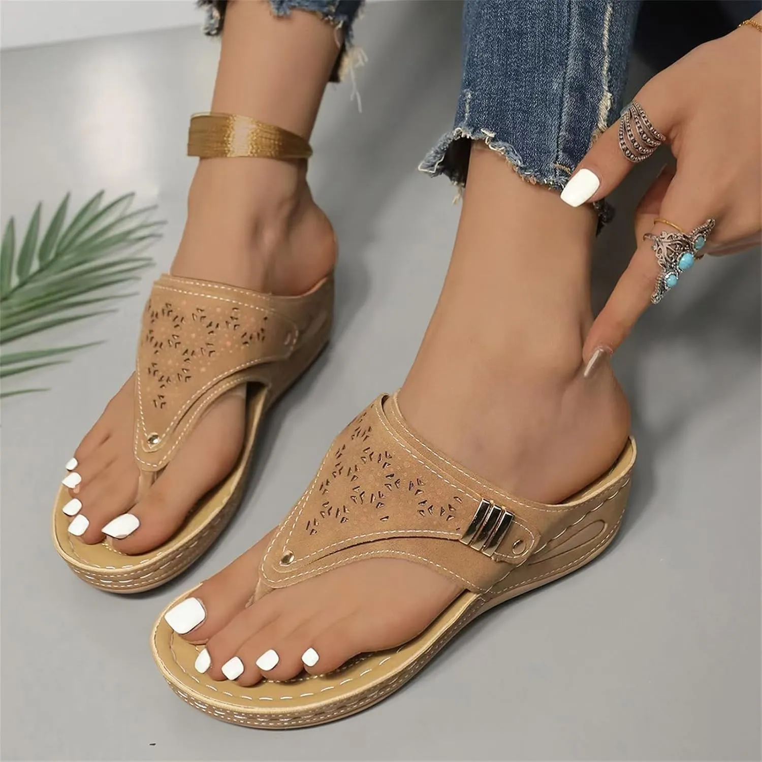 Bluepods Orthopedic Sandals for Women Wide Width Arch Support， Walking Sandals with Adjustable Straps