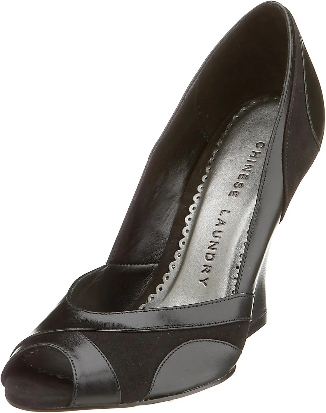 Chinese Laundry Women's Foxy Wedge