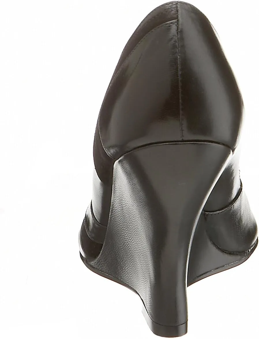 Chinese Laundry Women's Foxy Wedge