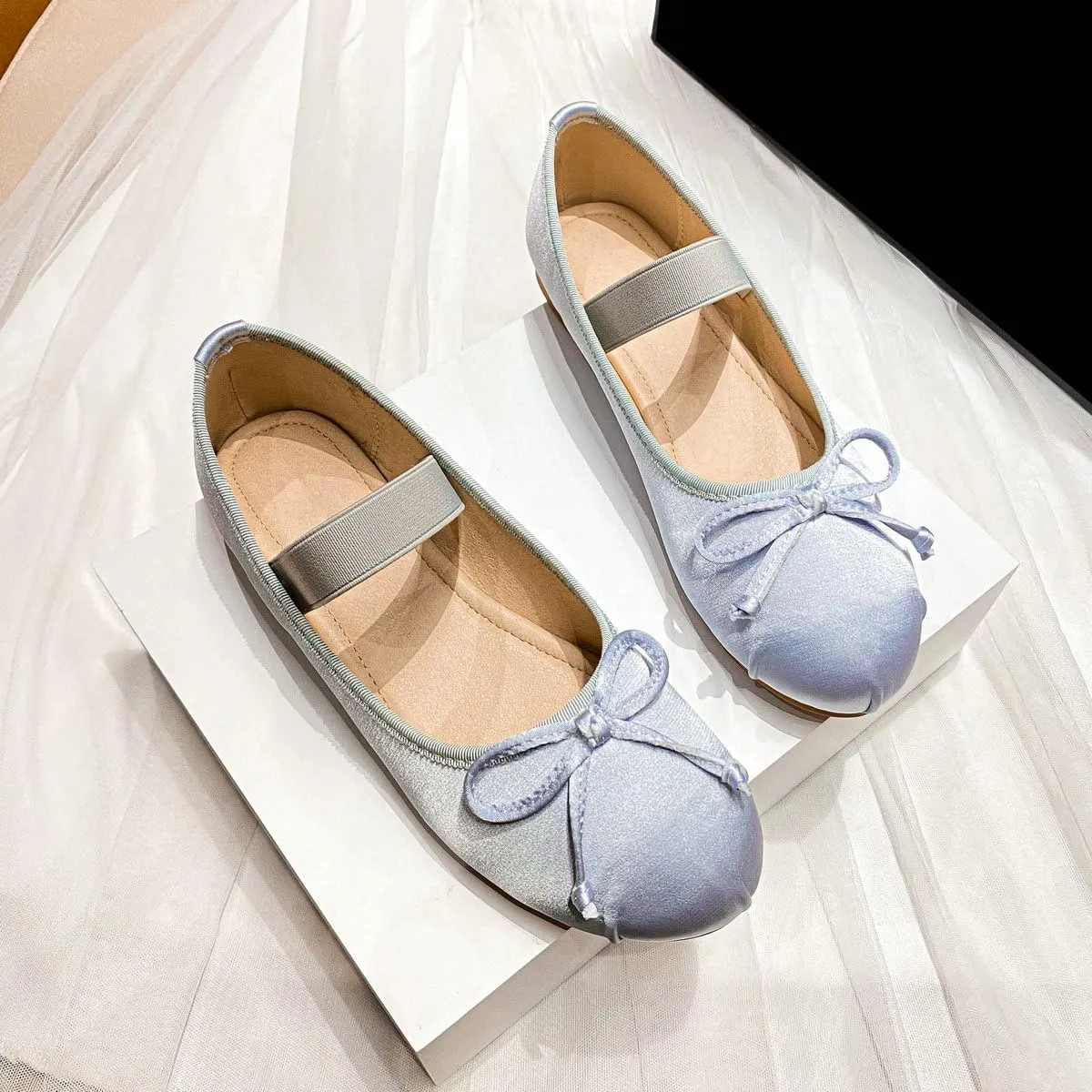 DINTAHA Ballet Flats with Strap Bow Mary Jane Flats for Women,Satin Wedding Dress Shoes