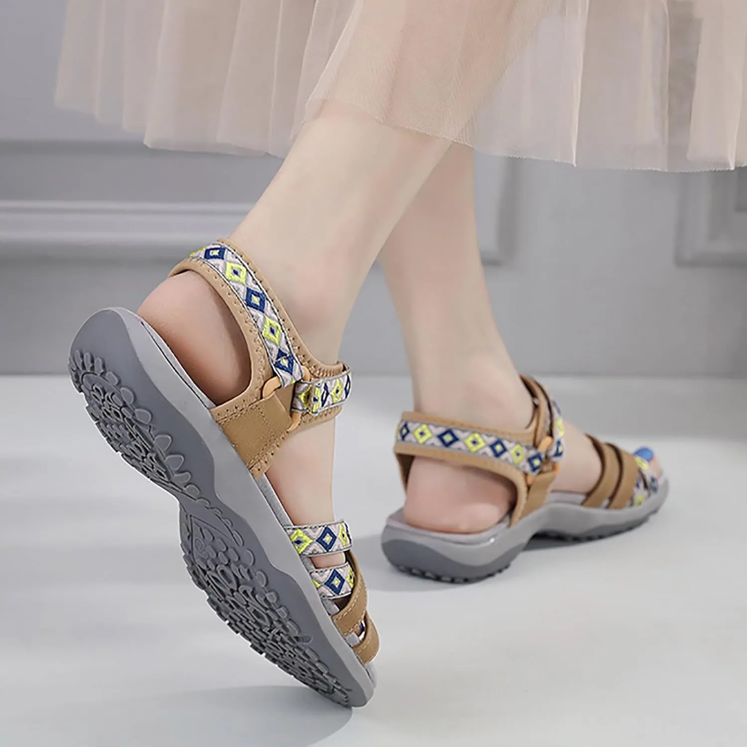 Hiking Sandals Women Waterproof Arch Support Comfortable Water Shoes Hook Loop Strap Sports Lightweight Slides