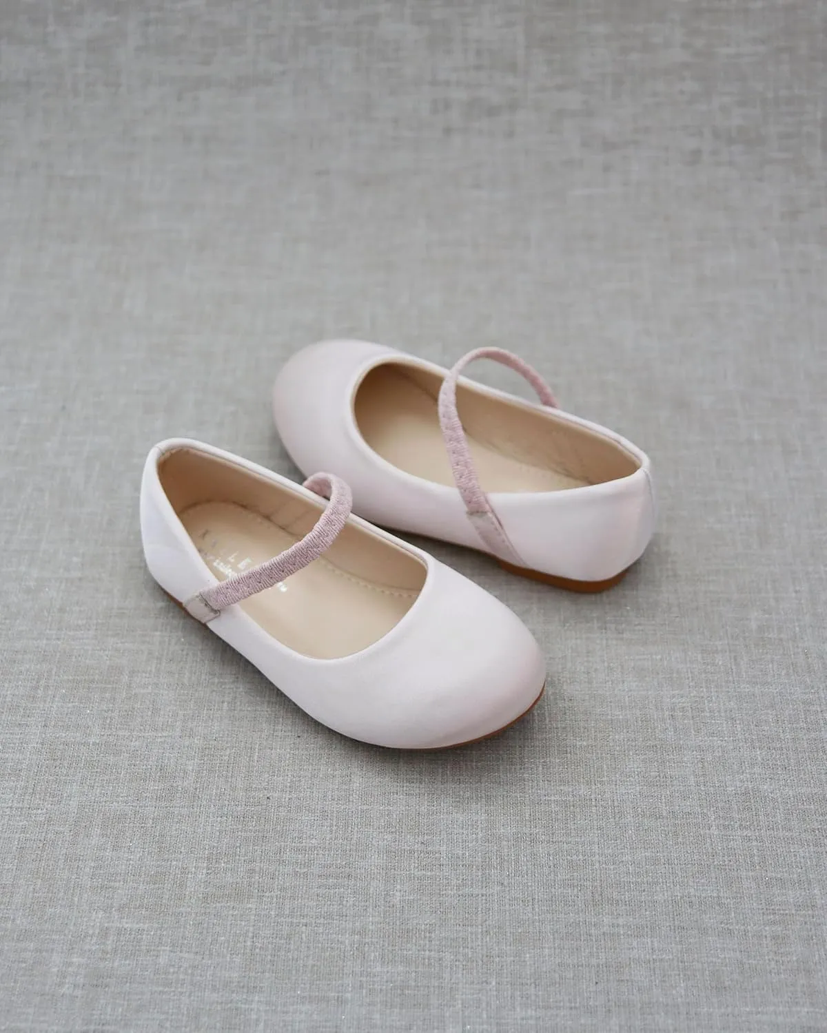 KAILEE P Girls Satin Mary Jane Flats