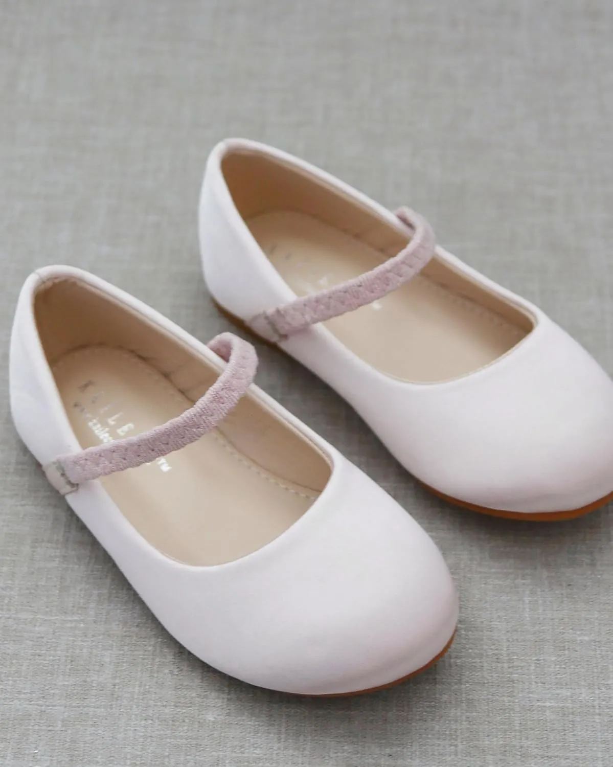 KAILEE P Girls Satin Mary Jane Flats