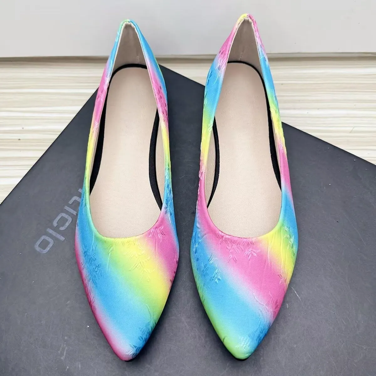 LUXINYU Women Dress Shoes Pointed Toe Satin Embroidered Upper Slip on Ballet Flats Comfortable Work Flats Low Heel Daily Walking Shoes Prom Party Shoes