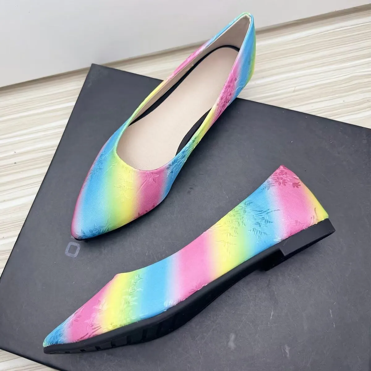 LUXINYU Women Dress Shoes Pointed Toe Satin Embroidered Upper Slip on Ballet Flats Comfortable Work Flats Low Heel Daily Walking Shoes Prom Party Shoes