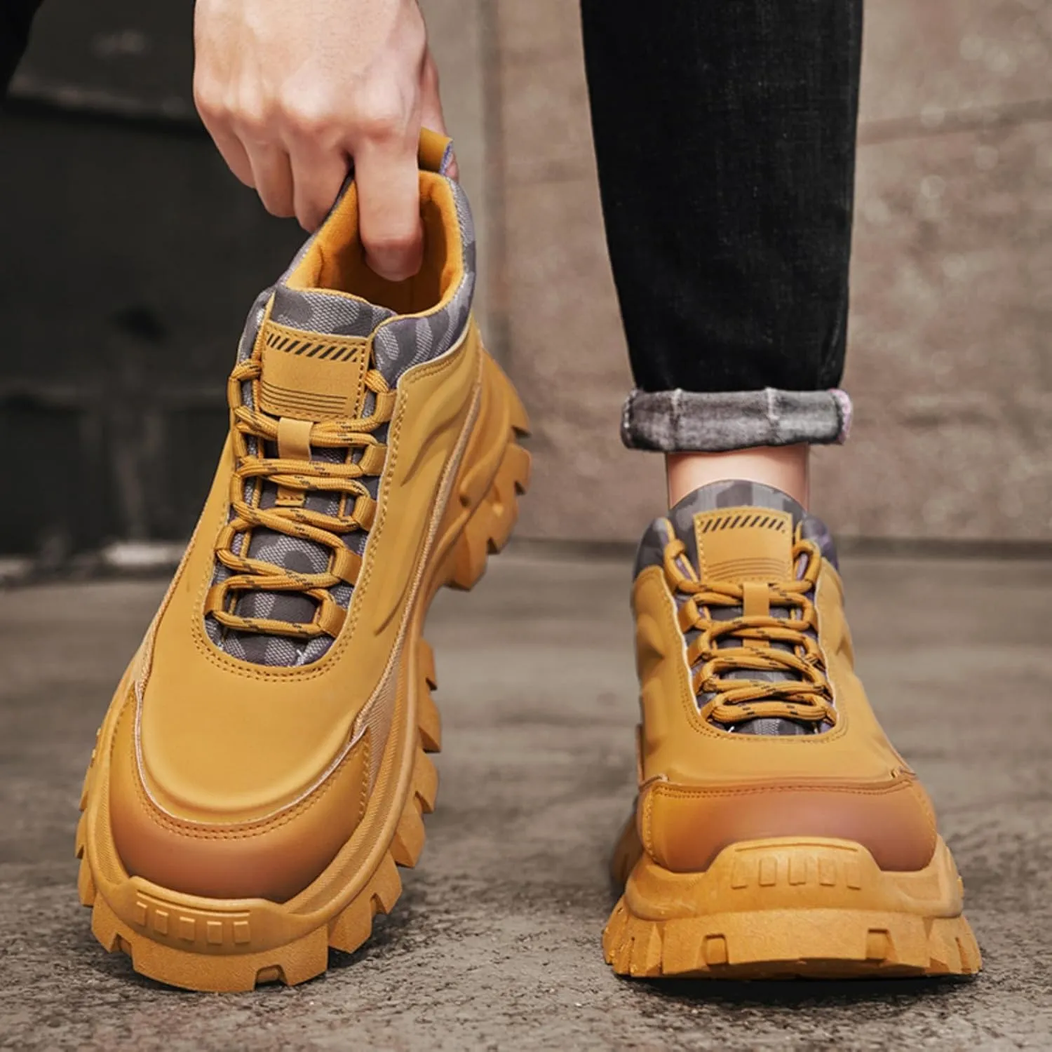 Men's High-Top Casual Sneakers Canvas & Durable Leather Hybrid with Non-Slip Urban Commuter Shoes Fashion Athletic-Casual Design for Daily Wear