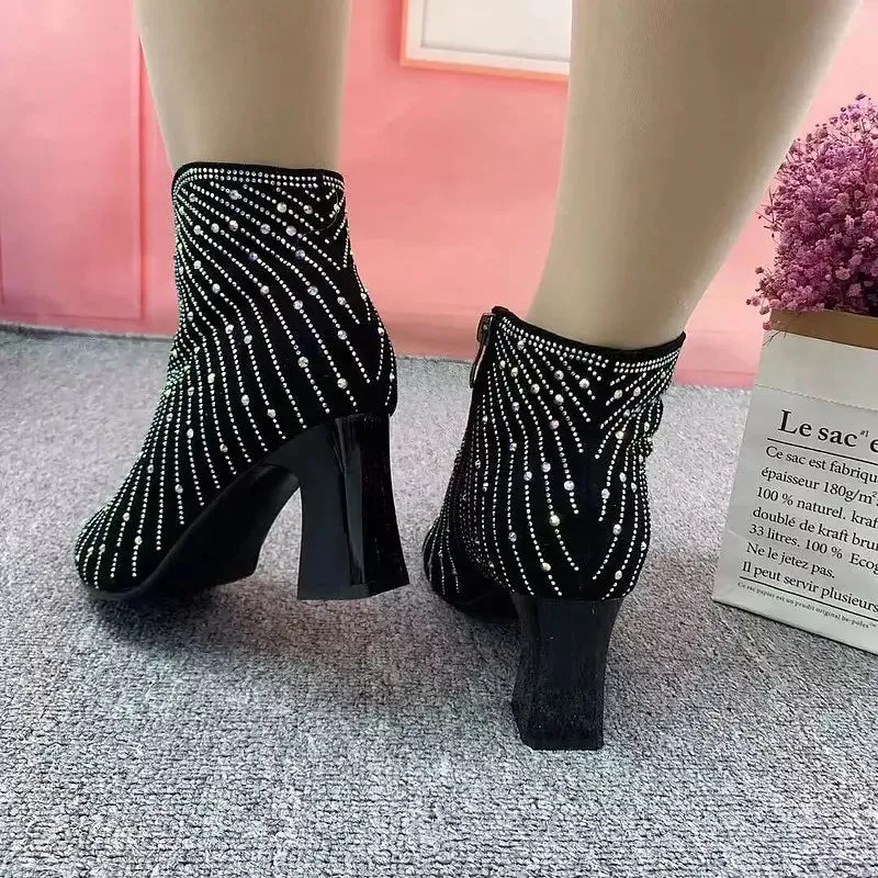 Stylish Women Rhinestone Ankle Boots for Fashionable Autumn/Winter