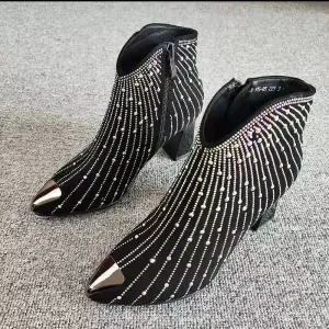 Stylish Women Rhinestone Ankle Boots for Fashionable Autumn/Winter