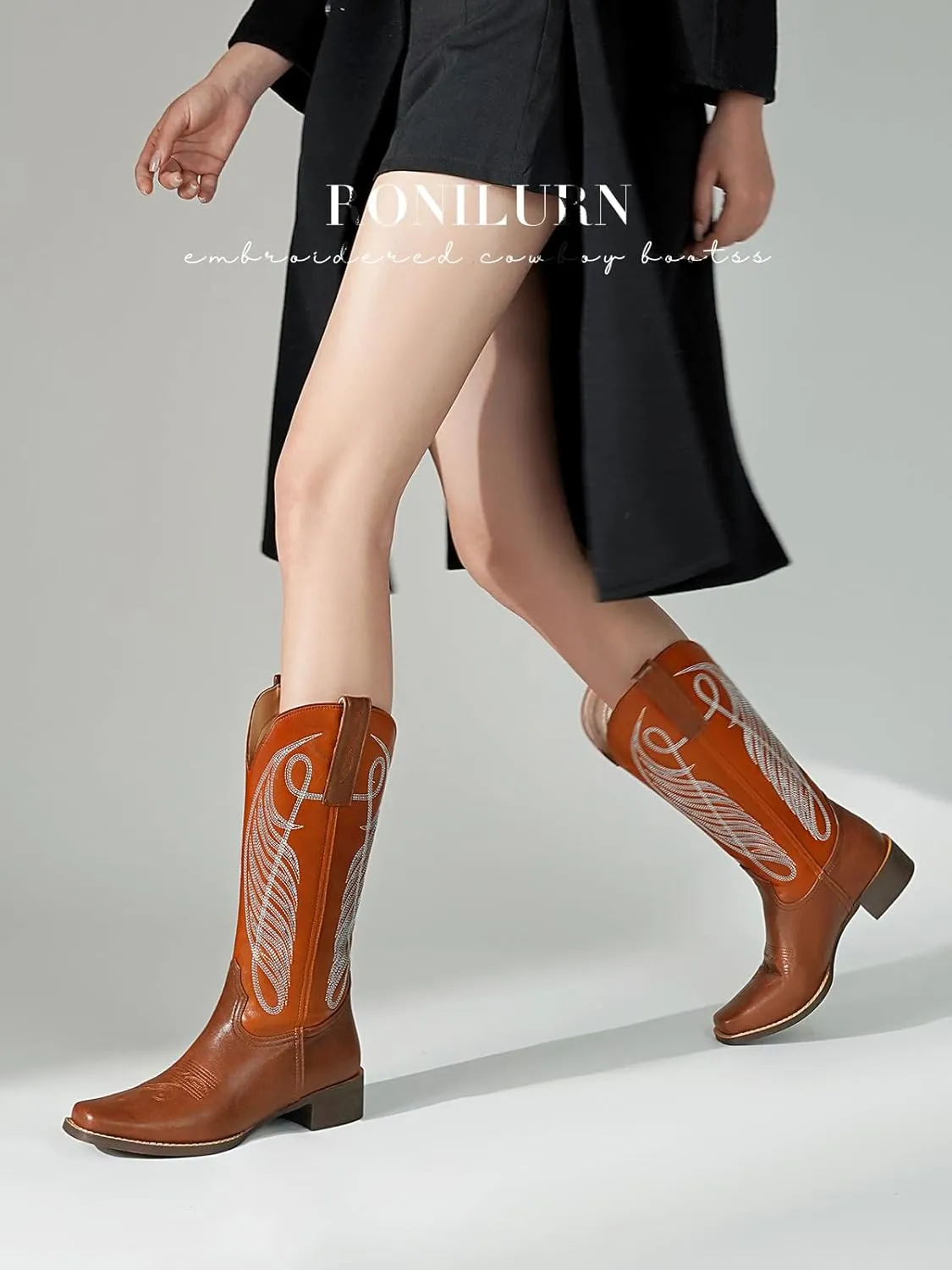 Women Cowgirl Boots Cowboy Boots Mid Calf Western Low Chunky Heel Classic Embroidery Fashion Pull Up Square Toe for Dressing Party Concert
