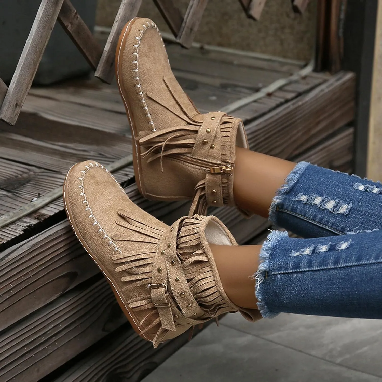 Women's Fringe Side-Zip Boot,Women's Suede Fringe Ankle Boots Wide Round Toe Flats Winter Warm Fashionable Western Outdoor Short Boots Boho Tassel Studded Slip On Booties with Zipper