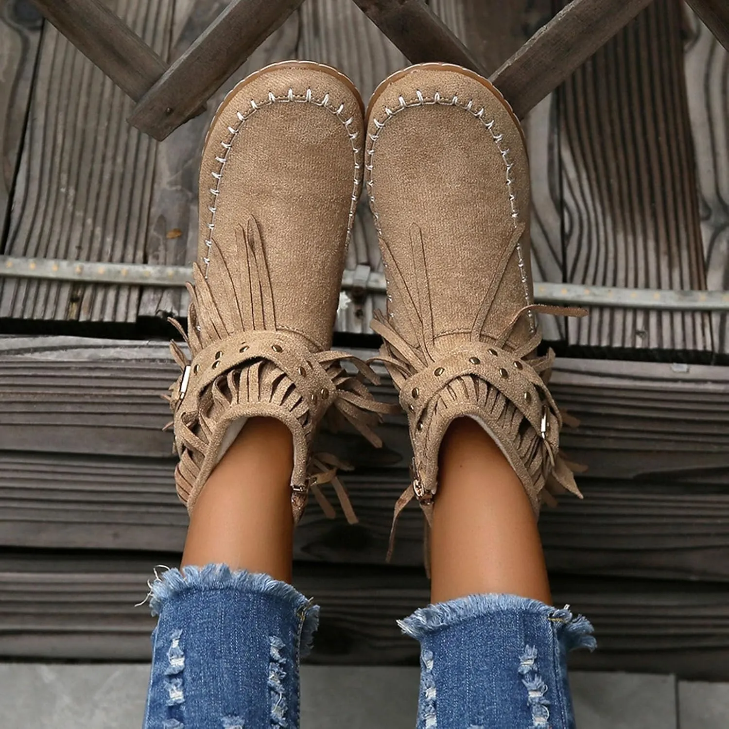 Women's Fringe Side-Zip Boot,Women's Suede Fringe Ankle Boots Wide Round Toe Flats Winter Warm Fashionable Western Outdoor Short Boots Boho Tassel Studded Slip On Booties with Zipper