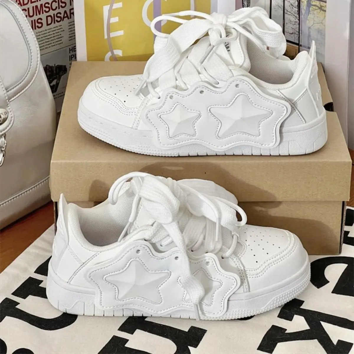Y2K Shoes Walking Sneakers for Women Kawaii Star Chunky Platform Shoes Aesthetic Laces Up Streetwear Colorful Fit Well